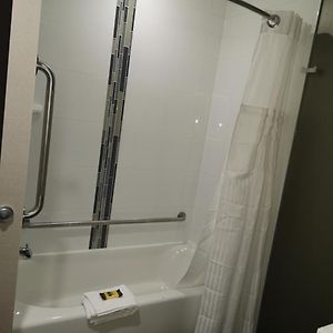 Queen Room Two Queen Beds Disability Access